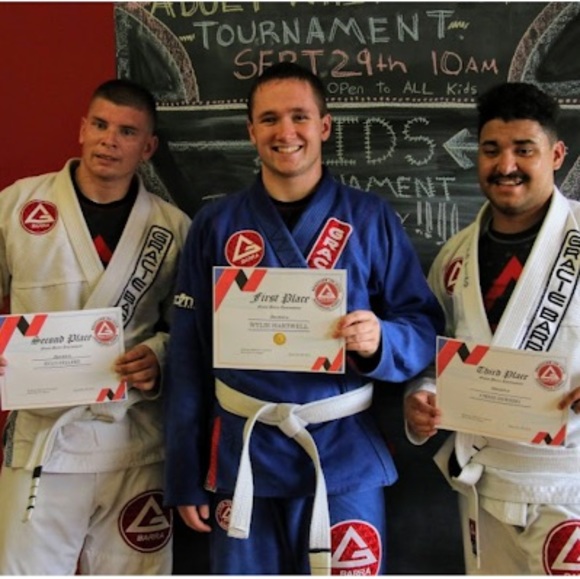 Meet your Posher, J. wylie - Picture 1 of 1